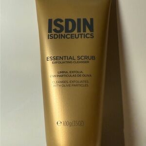 ISDIN Essential Scrub Exfoliating Cleanser